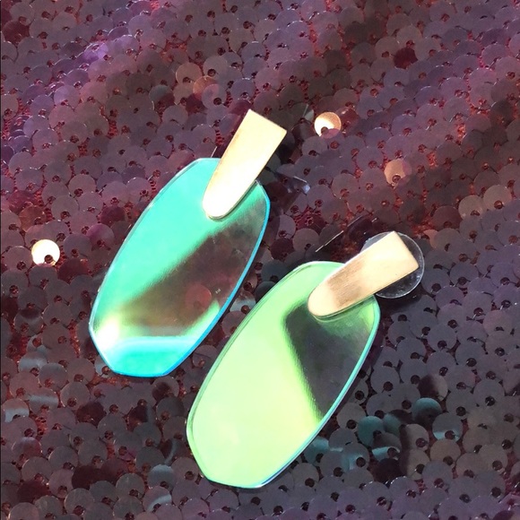 Kendra Scott Jewelry - Kendra Scott earrings